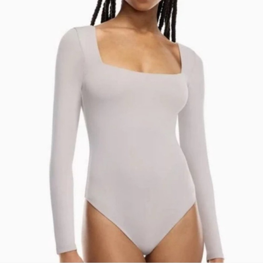 nwot Babaton lilac longsleeve squareneck bodysuit xs
